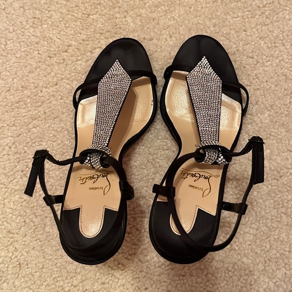 T Cab 100 crepe satin/strass - Picture 7 of 9